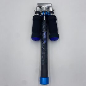 schwarz-blau